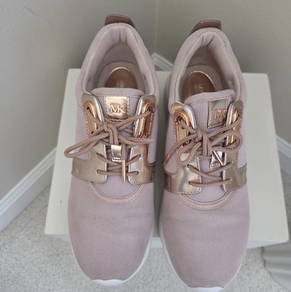 Michael KORS Sneakers - Picture 9 of 10